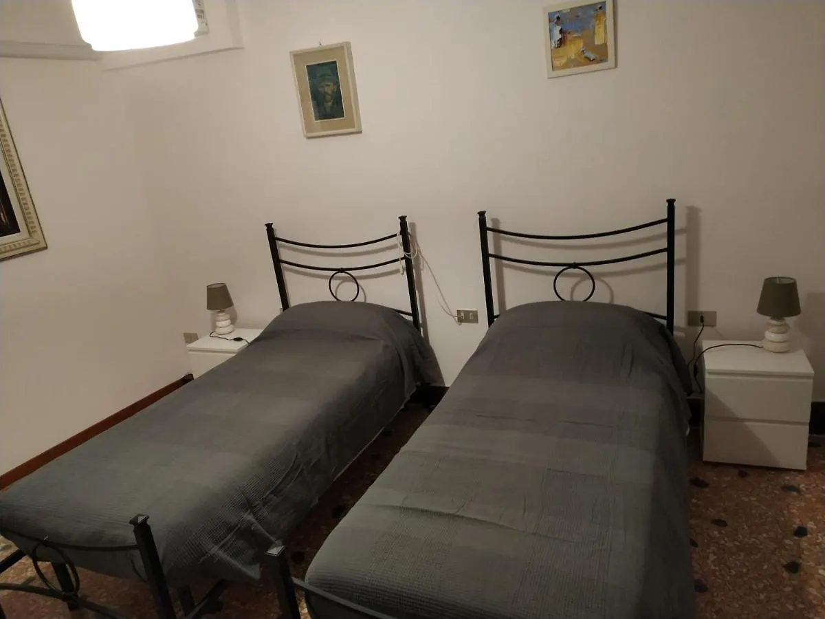 Guizzo Apartment Venezia  Wenecja
